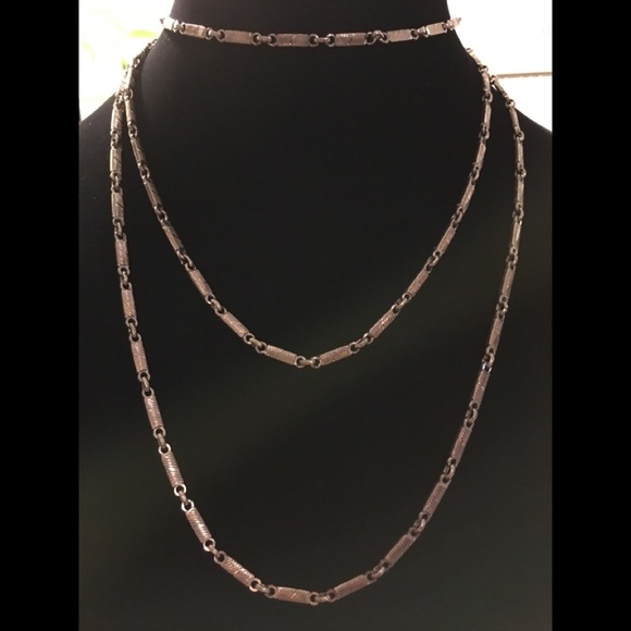 Jewelry - Vintage multi strand silver necklace